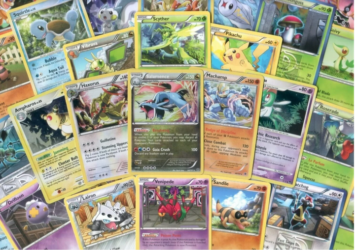 140 Assorted Pokemon Cards