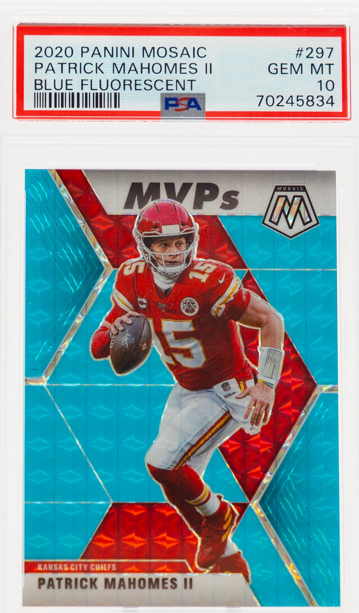 2020 Panini Mosaic - Patrick Mahomes II 297 - Blue Fluorescent /15 - PSA 10