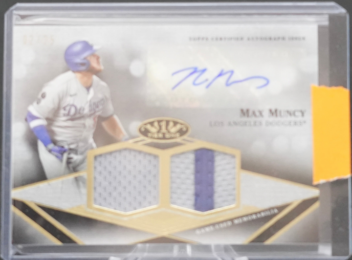 2022 Topps Tier One Baseball - Max Muncy T1ADR - Autograph Dual Relic /25