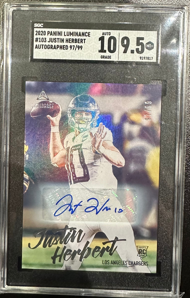 2020 Panini Luminance - Justin Herbert 103 - Rookie Auto /99 - SGC 9.5 /10