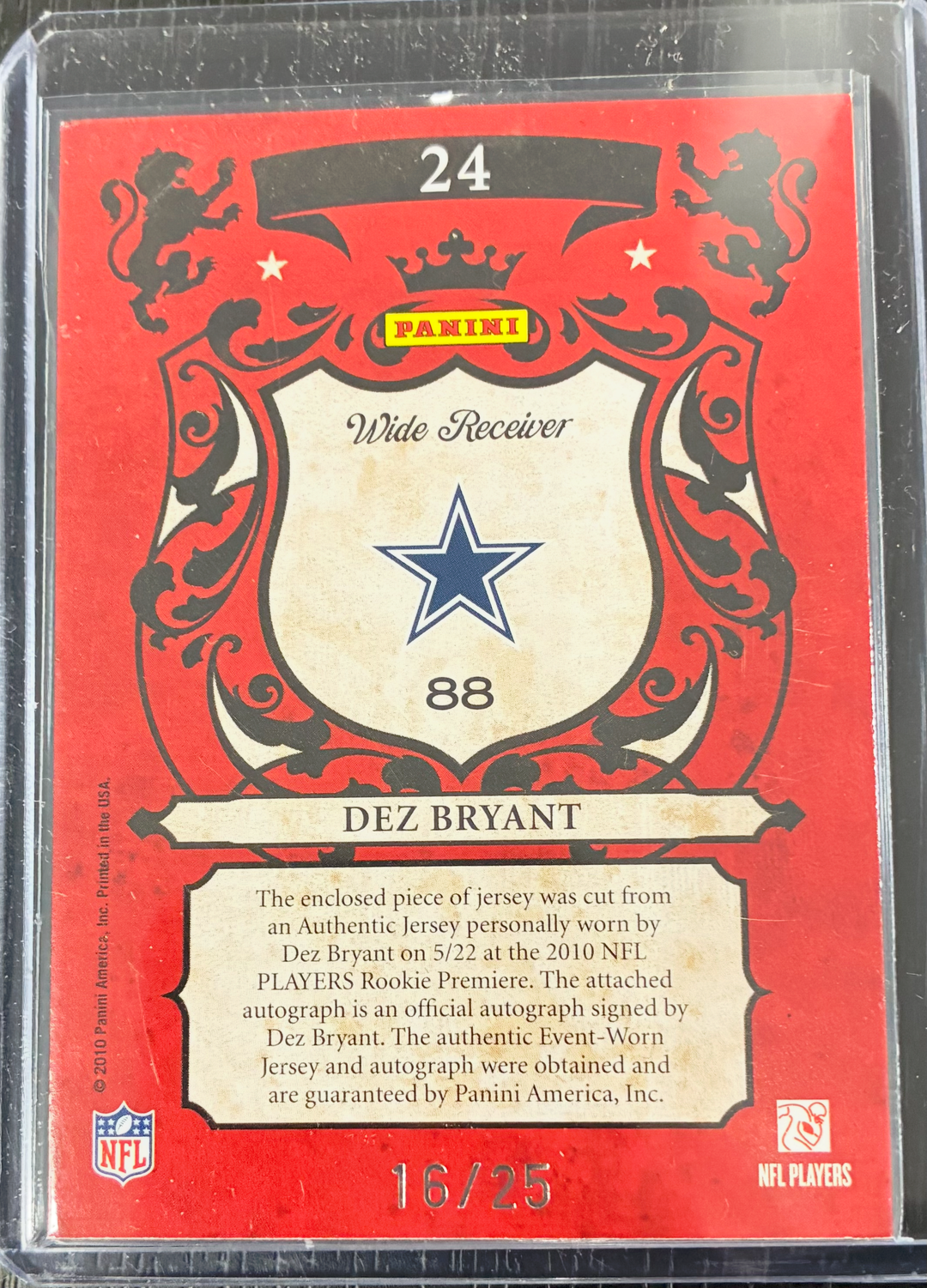 2010 Panini Crown Royale Football - Dez Bryant Rookie Patch Autograph 16/25