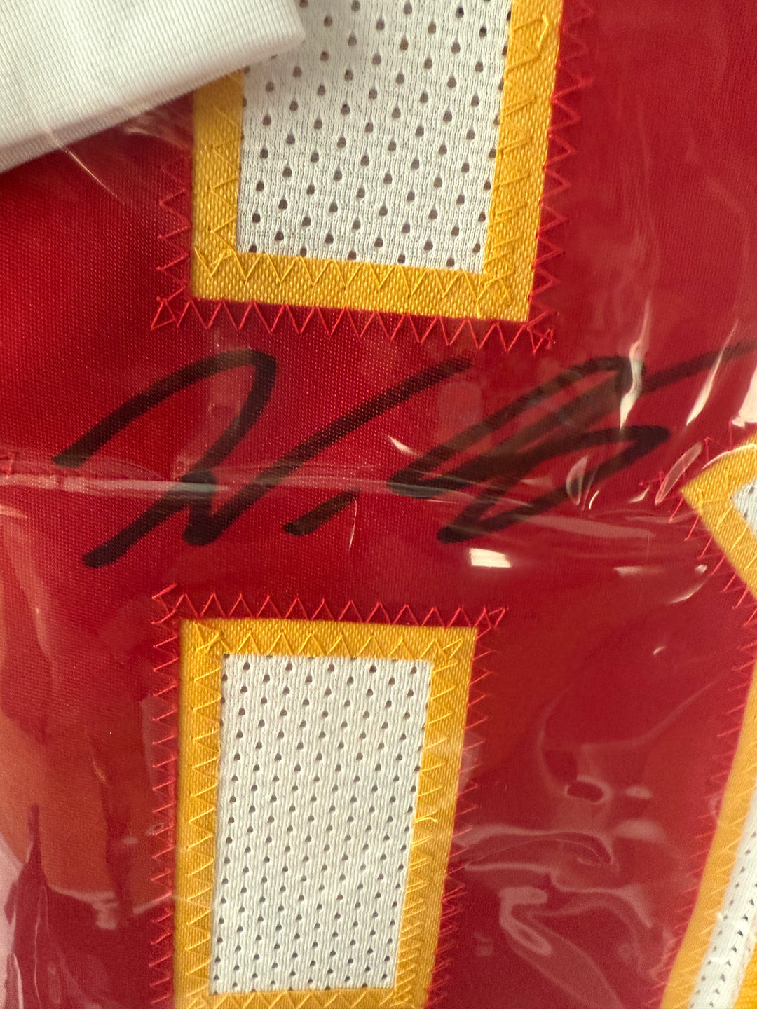 Noah Gray Signed Authenticated White Custom Jersey - Beckett Certified